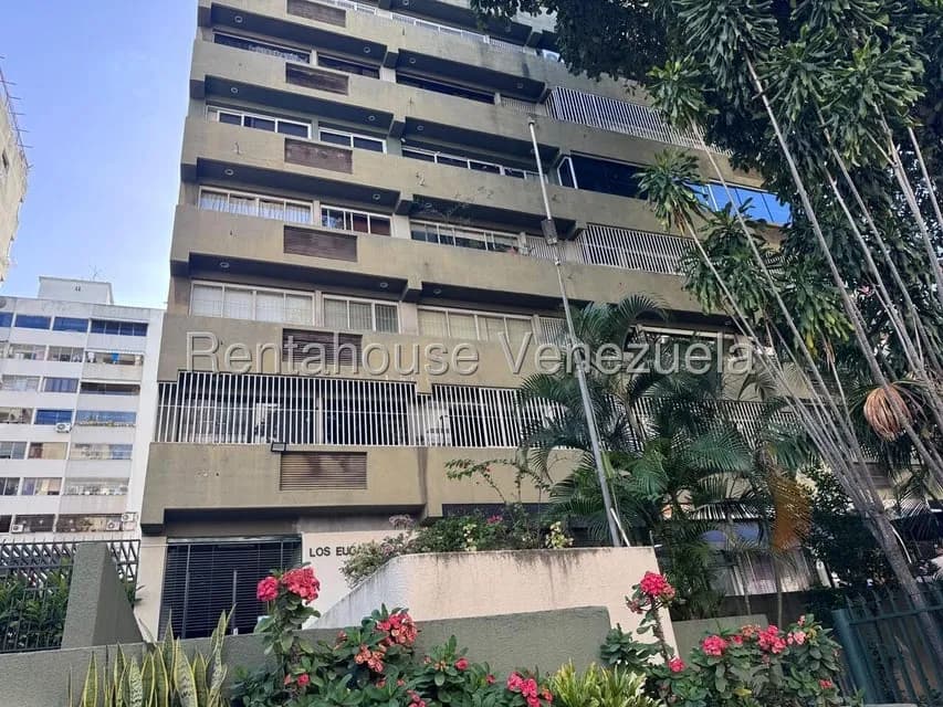 Apartamento (1 Nivel) en Alquiler en Los Palos Grandes, Distrito Metropolitano