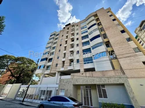 Apartamento De Lujo En Venta En La Esperanza Maracay 26-8429 Irrr
