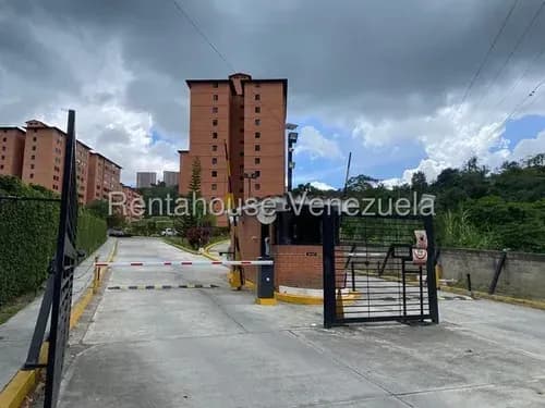 Apartamento En Venta Urb, Parque Caiza, Mls #26-19195. K.o.