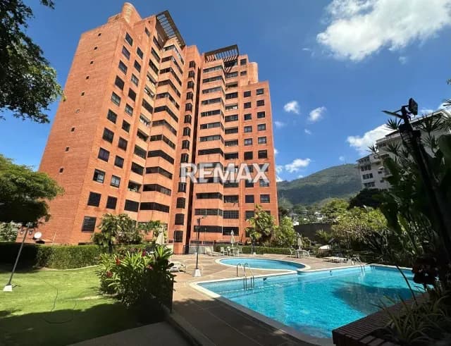 Venta Apto Urb. La Florida (Res. Estancia Florida) 26-69