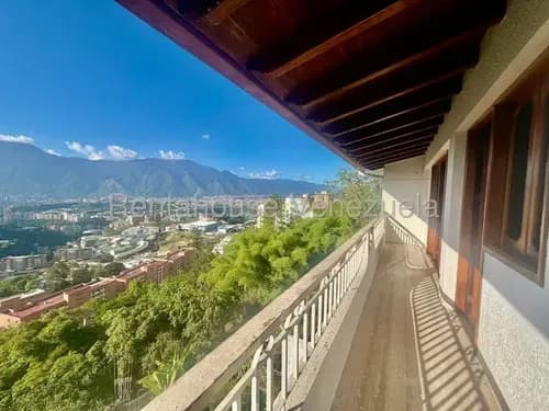 Quinta Vista Hermosa En Venta Los Naranjos Del Cafetal #26-21599 Vi