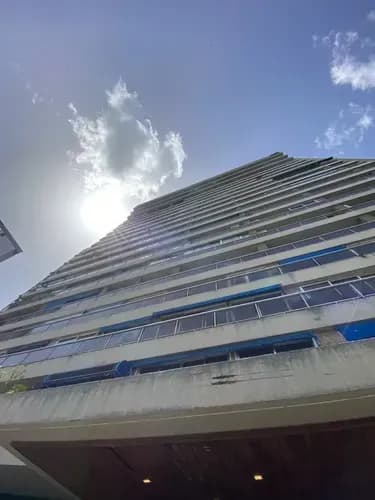 Se Alquila Comodo E Iluminado Apartamento En Sebucan