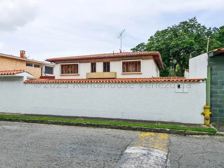 Casa (Multipes Niveles) en Venta en El Marques, Distrito Metropolitano