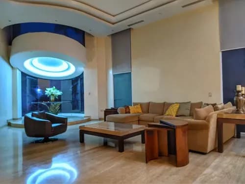 Casa De Lujo En Altos De Guataparo En Valencia