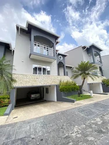 Casa En Venta O Alquiler En Urb Cantarrana Maracay