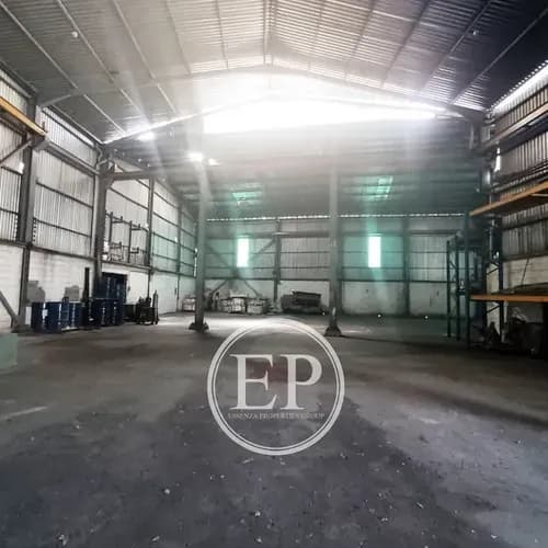 Galpón Comercial Guarenas Nave En L Buena Ubicación. 0952