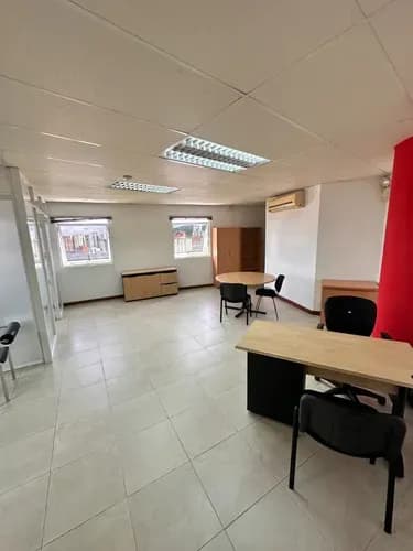 (solo Clientes) Grabiela Alquiler De Oficina Torre Empresarial El Parral