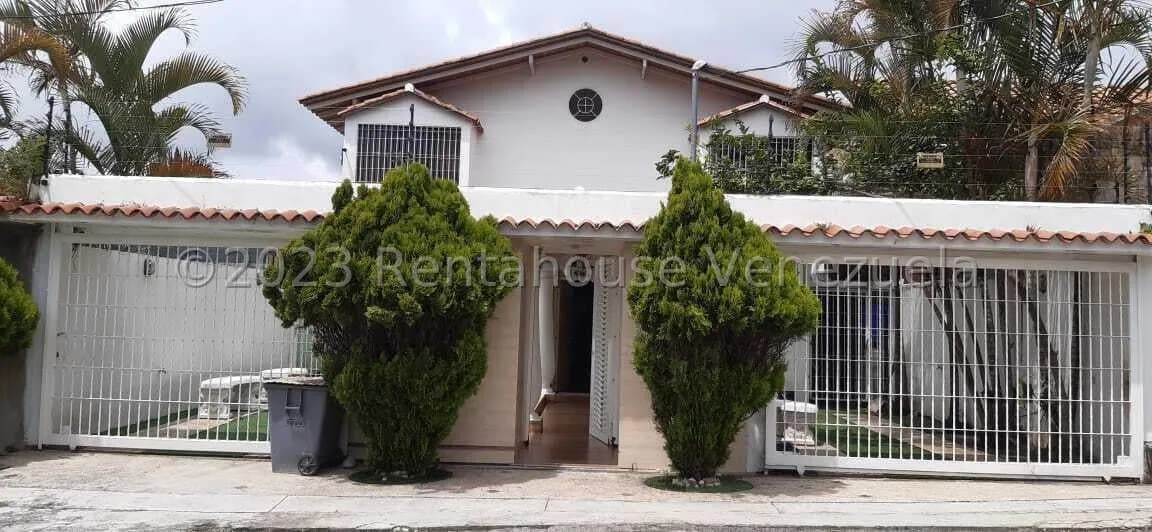 Casa (Multipes Niveles) en Venta en Club de Campo, Miranda