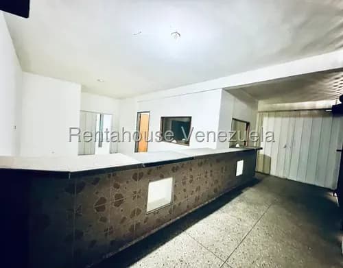 Milagros Inmuebles Local Alquiler Barquisimeto Lara Zona Centro Economica Comercial Economico Código Inmobiliaria Rent-a-house 25-19350