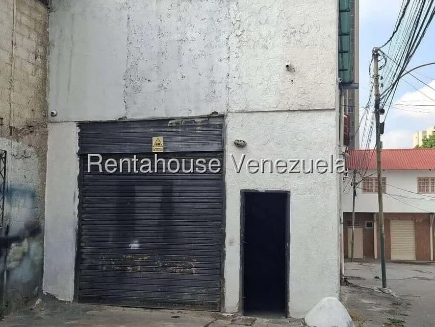 Comercial (Local Comercial) en Alquiler en Sarria, Distrito Metropolitano