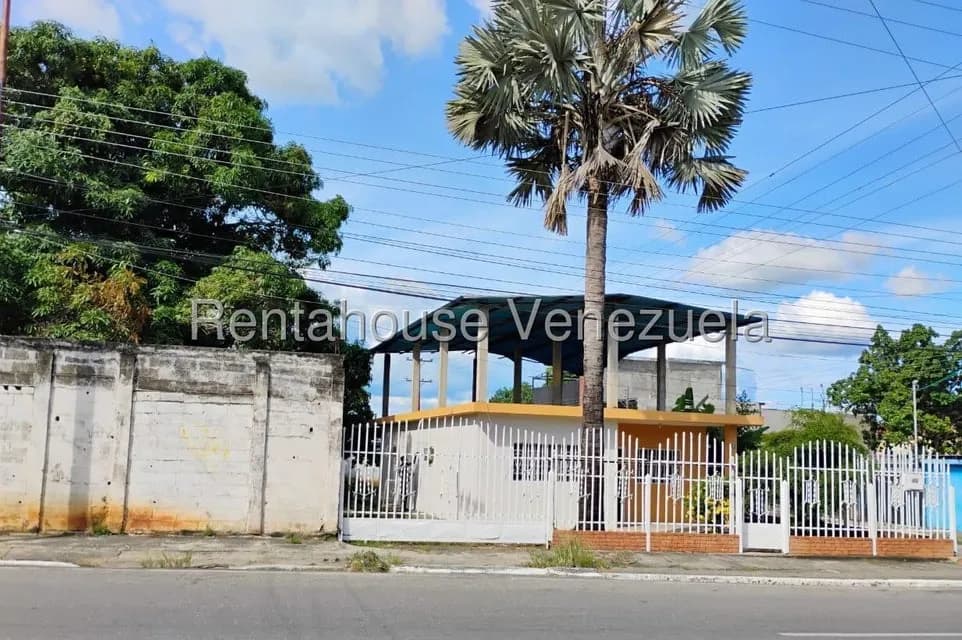 Casa (1 Nivel) en Venta en Centro - Chivacoa, Yaracuy