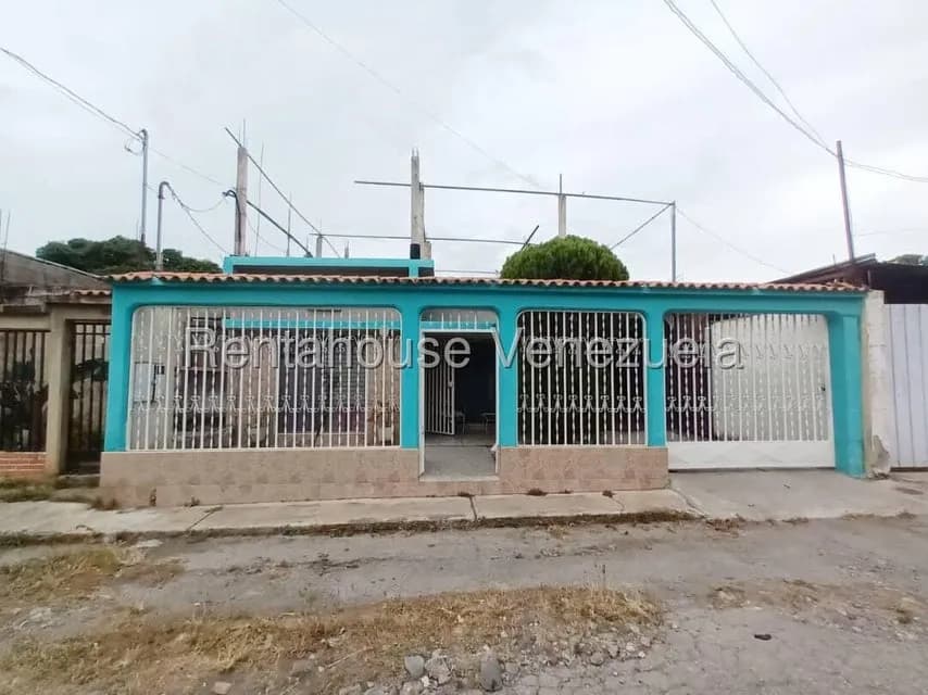 Casa (Duplex) en Venta en Zona Oeste, Lara