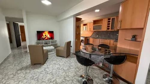 Alquiler De Apartamento Amoblado En La Trigaleña Res. Palulú Valencia