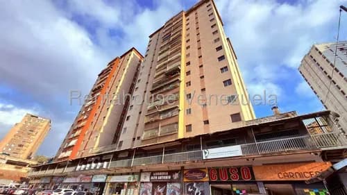 Apartamento En Venta En San Antonio De Los Altos En La Perimetral 26 17470 Jg