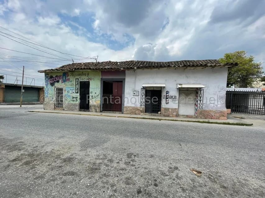 Terreno (Comercial) en Venta en Centro, Lara