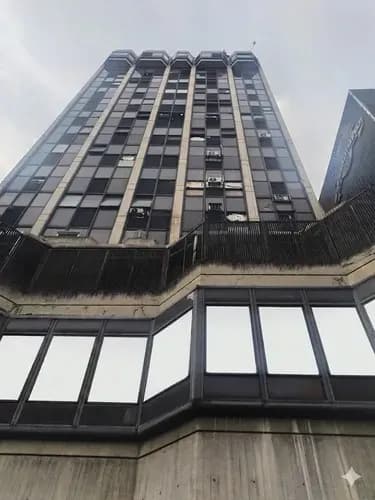 Oficina En Venta Para Remodelar Avenida Urdaneta