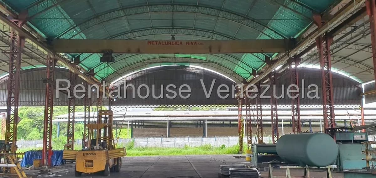Comercial (Industrial) en Venta en Sector El Socorro, Miranda
