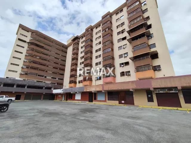 LOCAL CENTRO RESIDENCIAL BOYACA