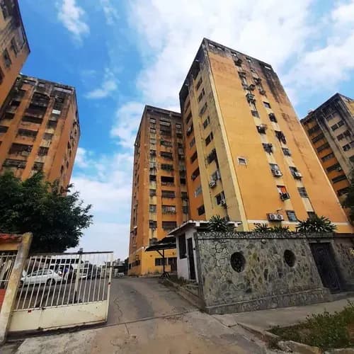 Venta Apartamento En Resid. Park Center, Urb. Parque Valencia