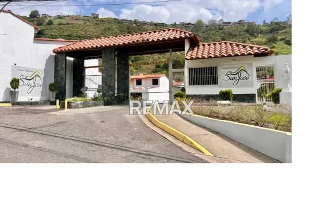 Casa ubicada en el conjunto residencial San José, la Grita, municipio jáuregui