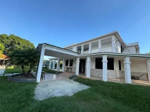 Venta De Espectacular Casa En Safari Carabobo
