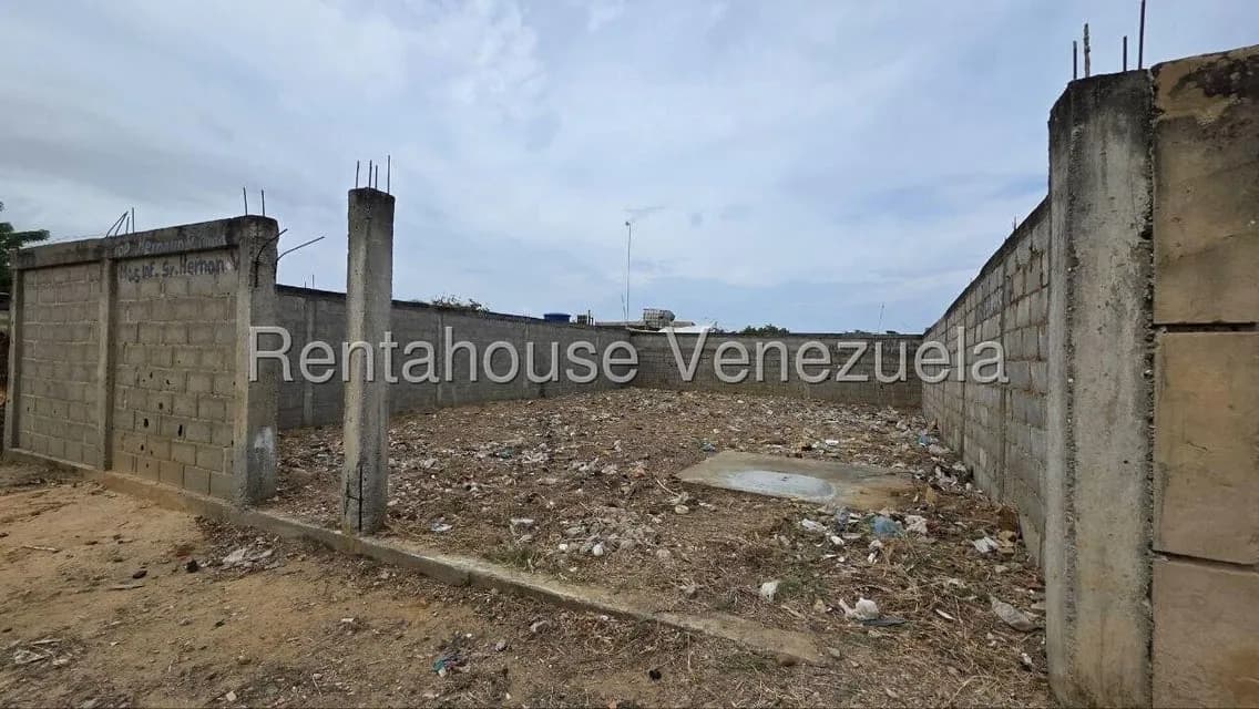 Terreno en venta - $8k