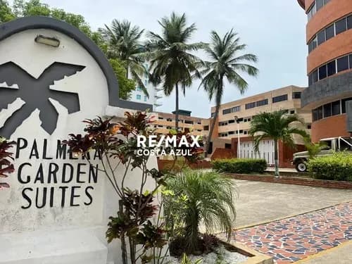 Remax Vende Apartamento Listo Para Disfrutar, Con Balcón Y Vista Parcial Al Mar, A Pocos Metros Del Hotel&casino Baywatch, Palmera Garden, Tucacas.