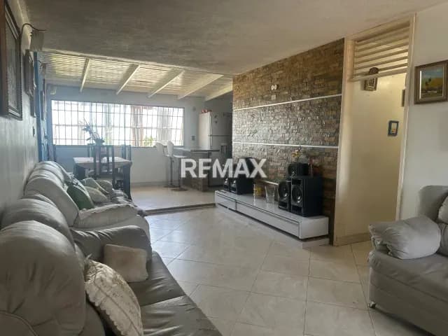 Alquiler de apartamento en Urbanización Los Mangles, Cumana, estado Sucre