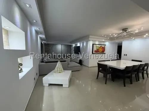 Apartamento En Venta Especatacular Y Remodelado, El Cigarral 26-19586 Xiolimar Lozano