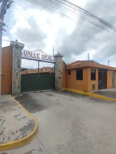 Hermoso Townhouse En Venta En La Zona Más Buscada De San Diego, Mmol