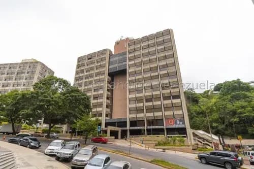 Ym // Oficina Comercial En Venta // Santa Paula // Mls #24-18331