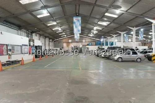 Increíble Galpón En La Hacienda El Encantado , Perfecto Estado , Todo El Confort Industrial Sin Salir De Caracas,(abstenerse Agentes Inmobiliarios , Trato Directo Con Cliente )26-15043