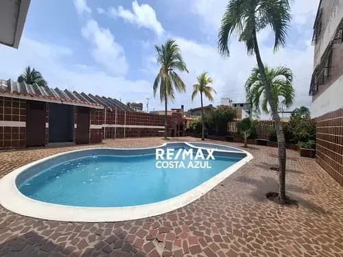Remax Vende Amplio Townhouse Con Excelente Ubicación En Chichiriviche Falcon.