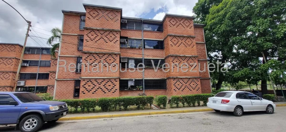 Apartamento (1 Nivel) en Alquiler en Nueva Casarapa, Miranda