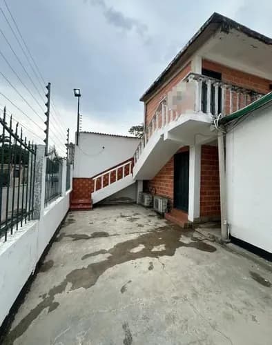 Casa Comercial En Venta En Urb San Diego Campo Sólo Ls