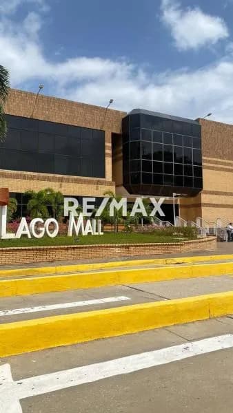 LOCAL COMERCIAL EN VENTA EN LAGO MALL ZONA ESTE MARACAIBO