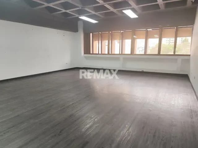 OFC 40MTS2 EN ALQUILER CALLE CAPITOLIO, AV FCO DE MIRANDA