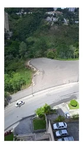 En Venta Super Bien Ubicado Terreno En La Urbanizacion Manzanares, Baruta, Bv