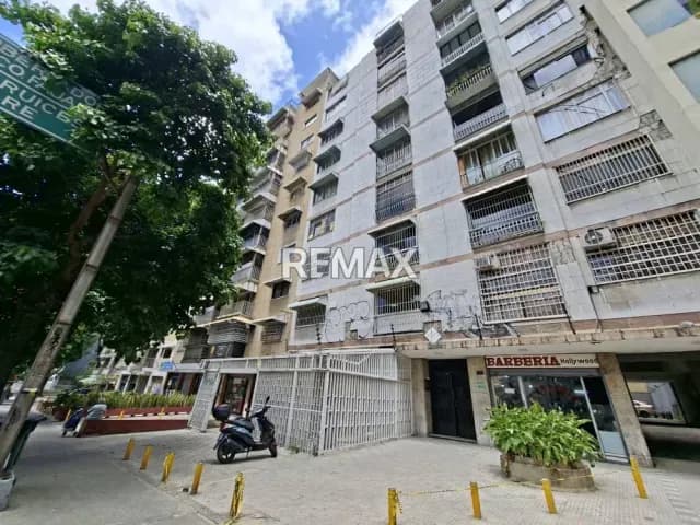 Vendo apartamento en BELLO CAMPO PARA REMODELAR