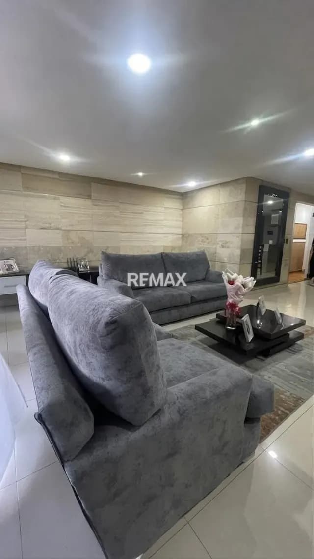 En Venta¡Espectacular Apartamento con Vista al Valle! | Terrazas de Monte Real II