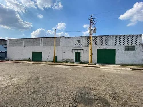 Galpon Industrial Estratégico Cercano A La Av Lara Con Branger Valencia Gmendez