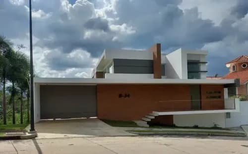 Marina Vende Espectacular Casa Qta En Terrazas Del Country En Guataparo. Plc-1101 (sólo Clientes)