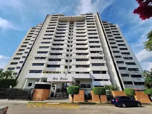 Apartamento En Venta En El Parral Valencia Lr Carabobo Amplio Penthouse Duplex Con Planta Y Pozo
