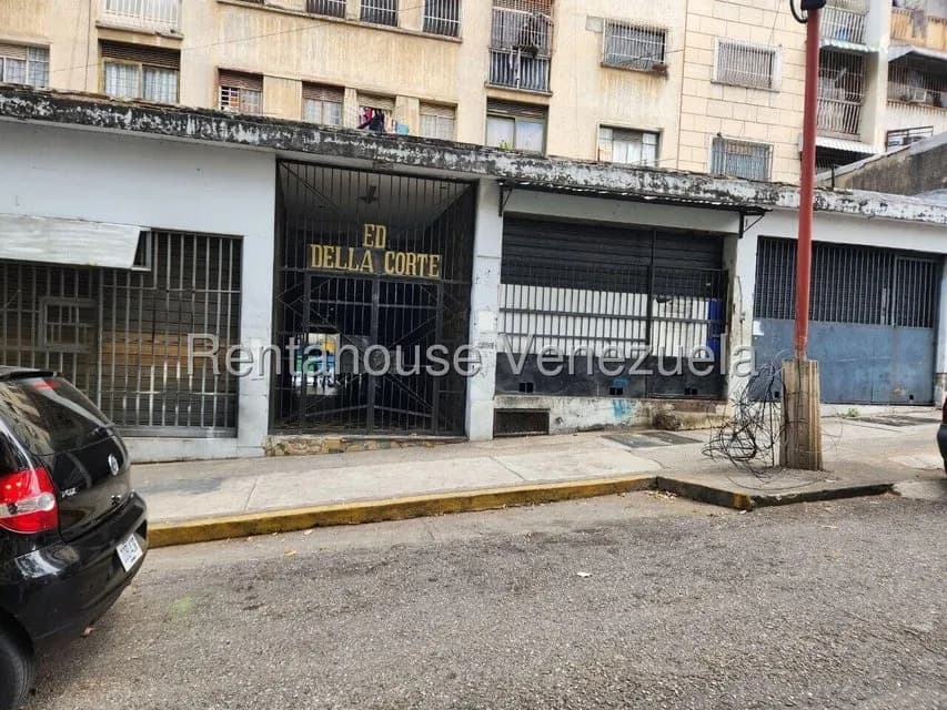 Comercial (Local Comercial) en Alquiler en San Bernardino, Distrito Metropolitano