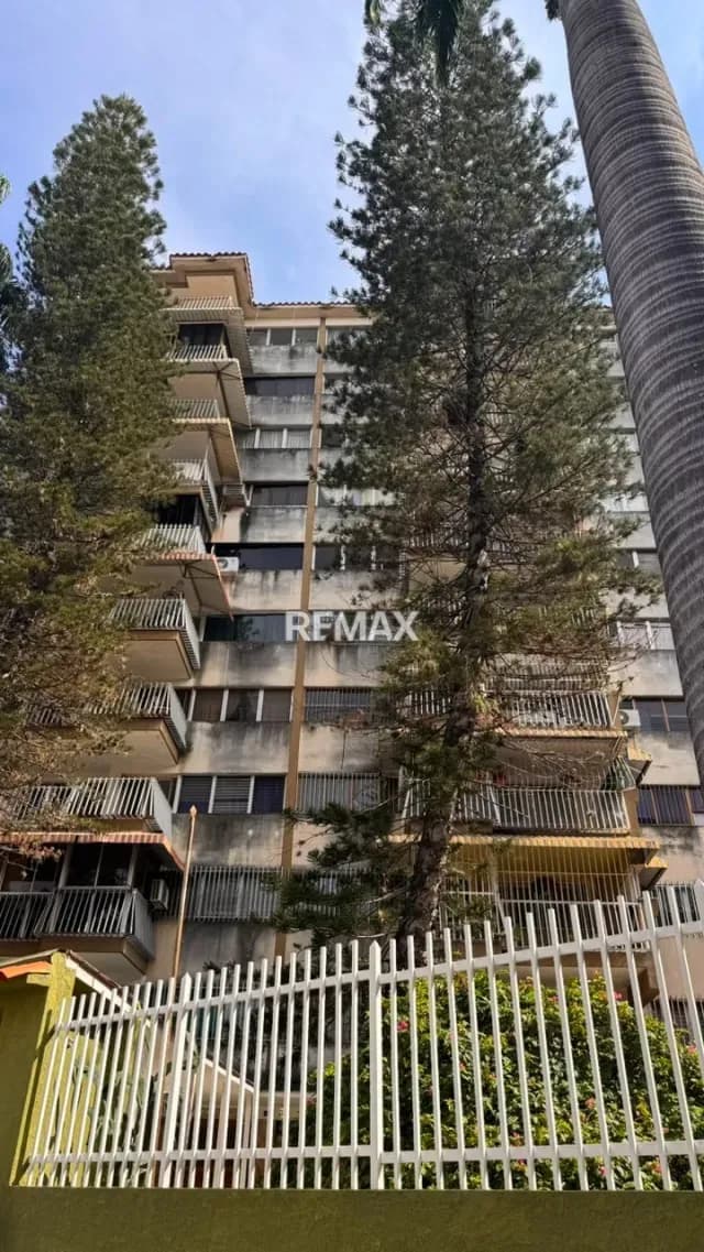 En venta apartamento conjunto residencial pechinenda E