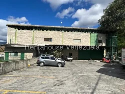 Galpón En Alquiler Urb. El Encantado, Caracas 26-18354