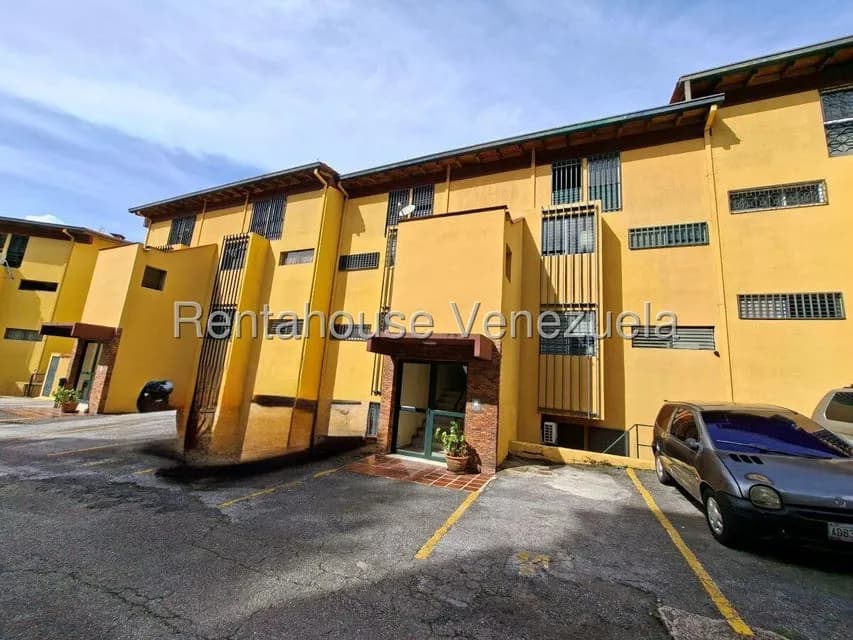 Townhouse (Duplex) en Venta en La Boyera, Distrito Metropolitano