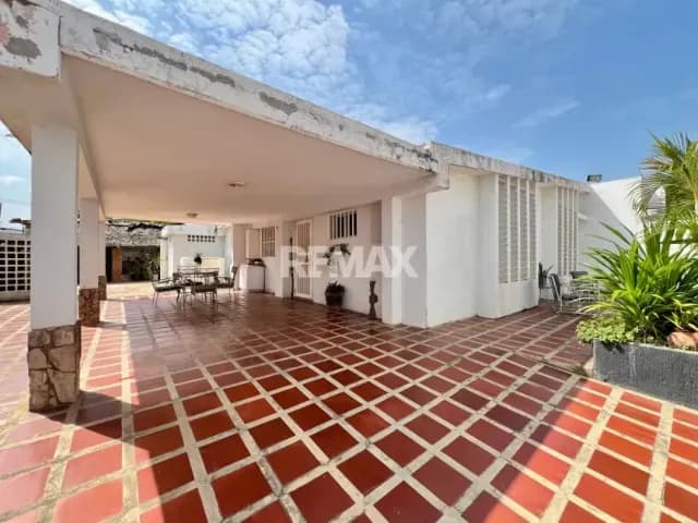 Vendo 2 casas en Residencia El Pilarcito, Calle Cerrada