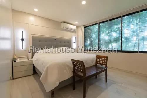 Apartamento En Venta En El Country Club #26-18297 (ip)