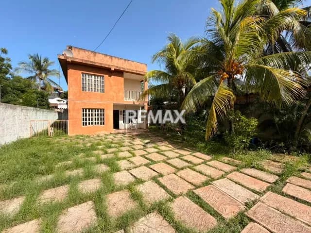 EN VENTA CASA EN EL CARDÓN - ISLA DE MARGARITA